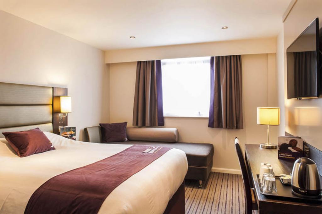 Premier Inn London Wandsworth מראה חיצוני תמונה